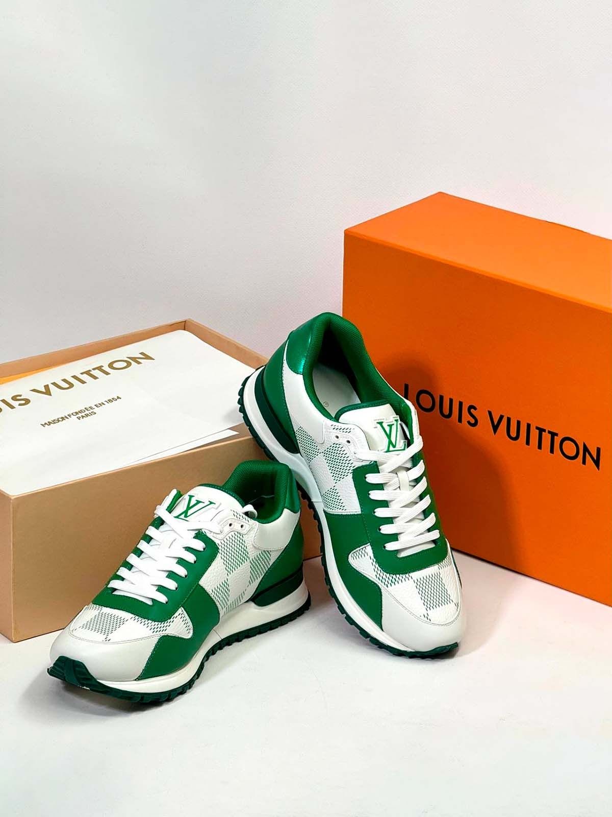 Louis Vuitton Кроссовки из кожи Зеленый