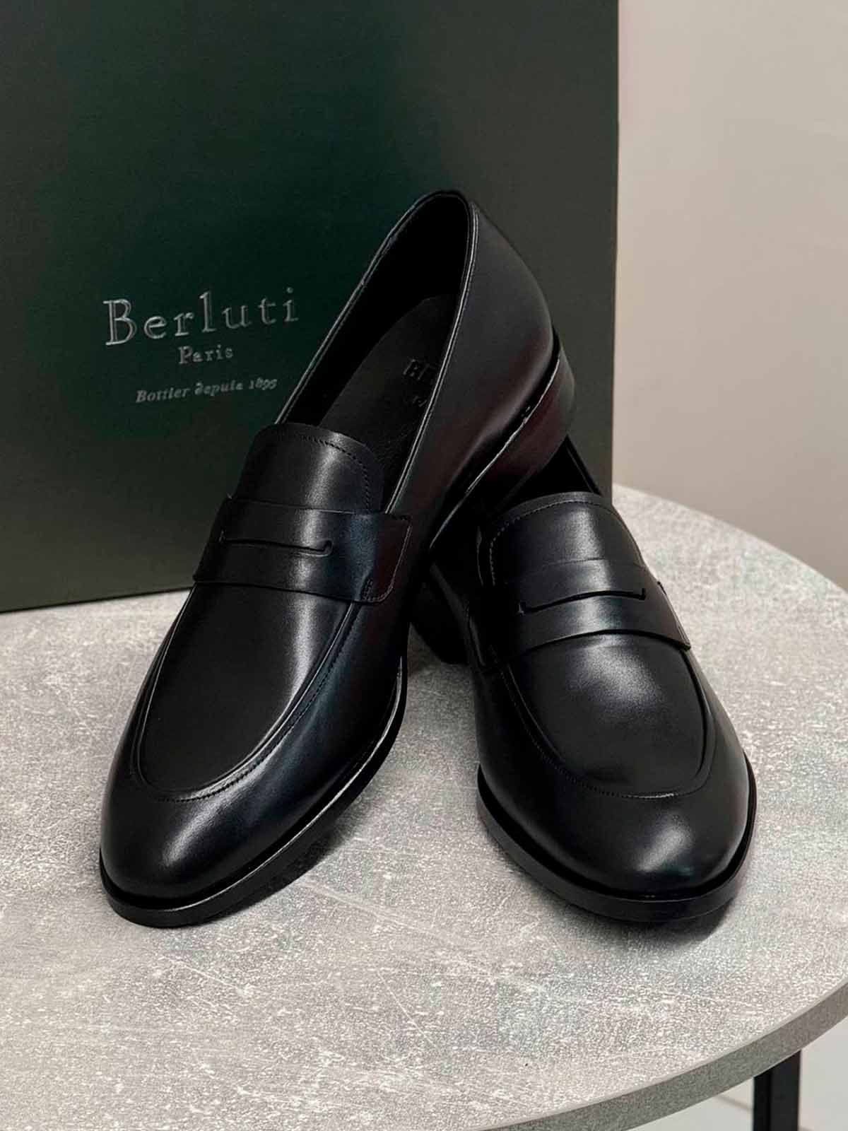 Berluti Лоферы из кожи Черный