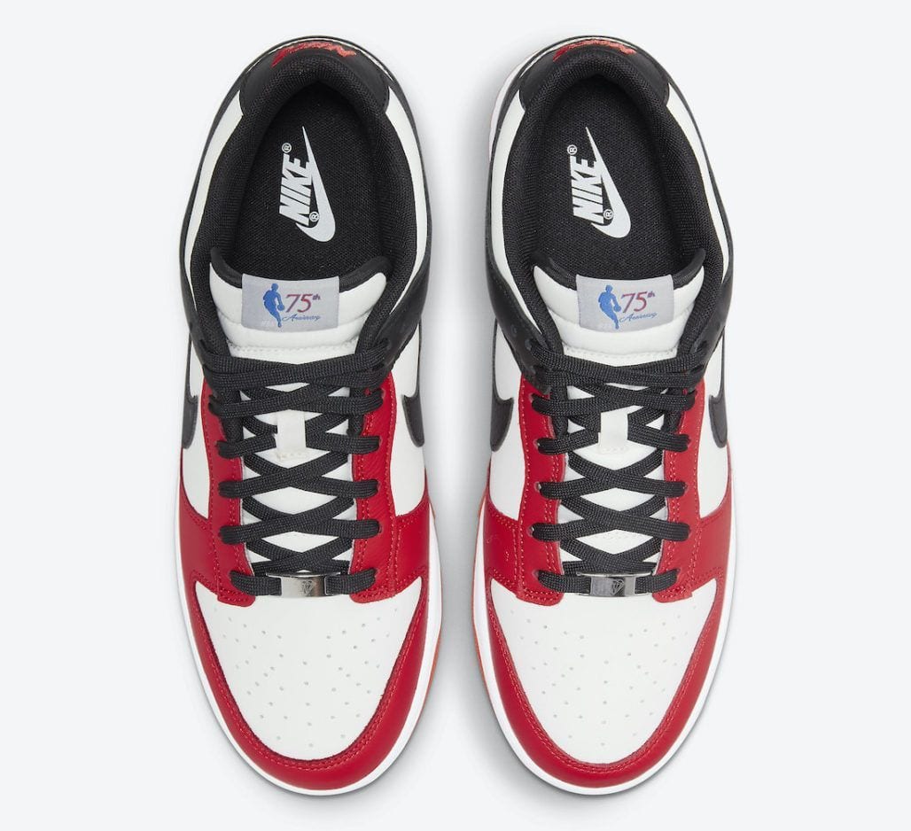 NIKE Dunk Low x NBA Chicago