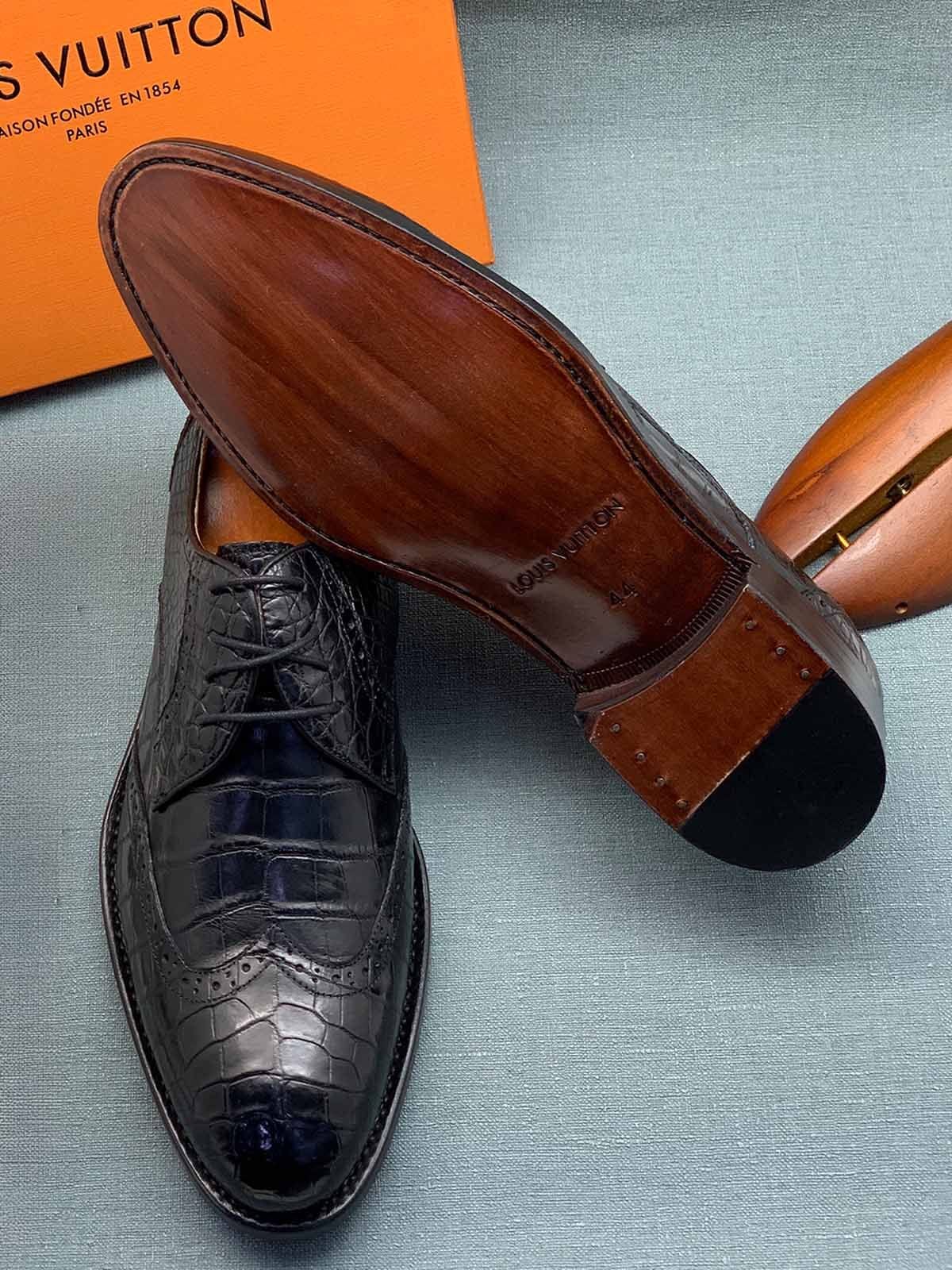 Louis Vuitton Туфли из кожи крокодила Черный