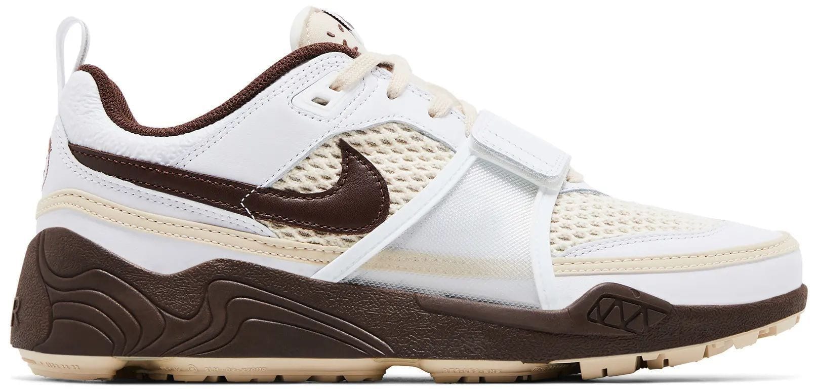 NIKE Zoom Field Jaxx x Travis Scott Light Chocolate