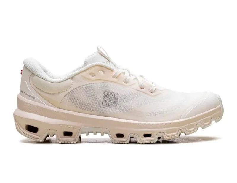 On Cloudventure 2 x LOEWE Eggshell