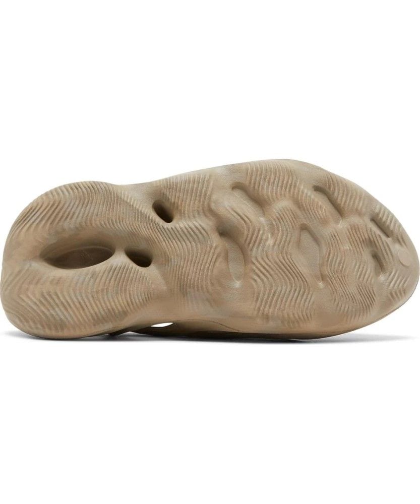ADIDAS YEEZY Foam RNNR Stone Sage