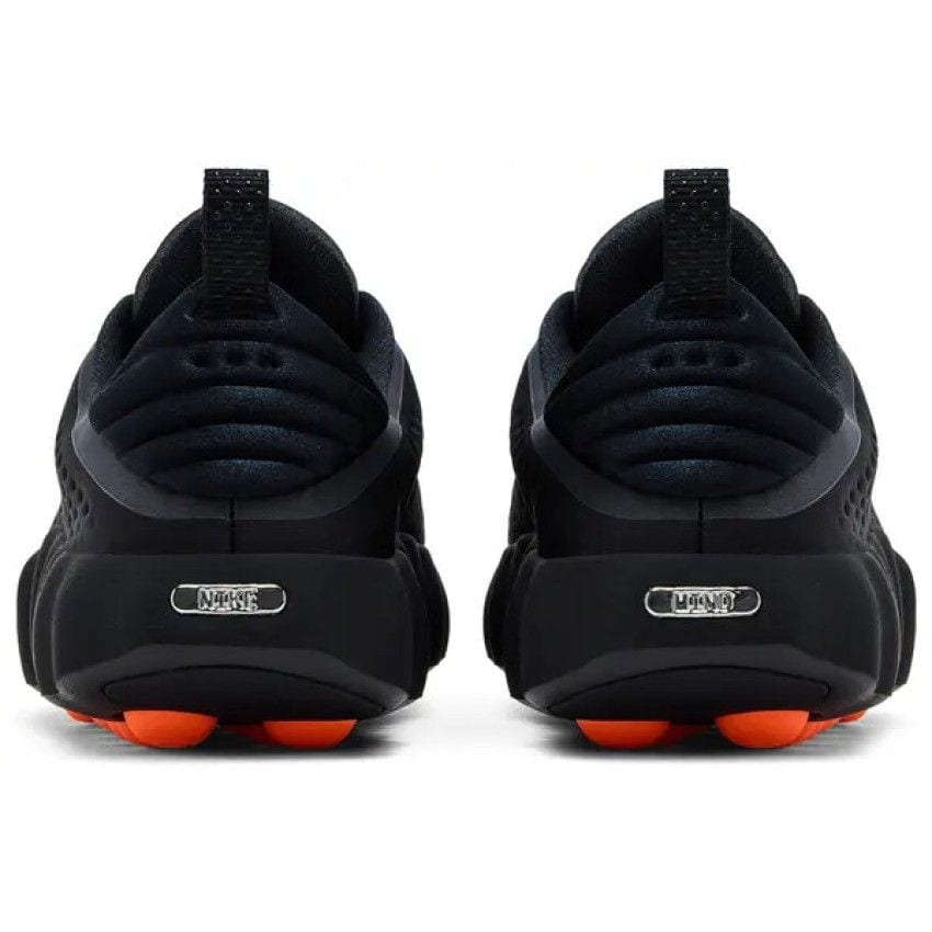 NIKE MIND 002 Black Hyper Crimson