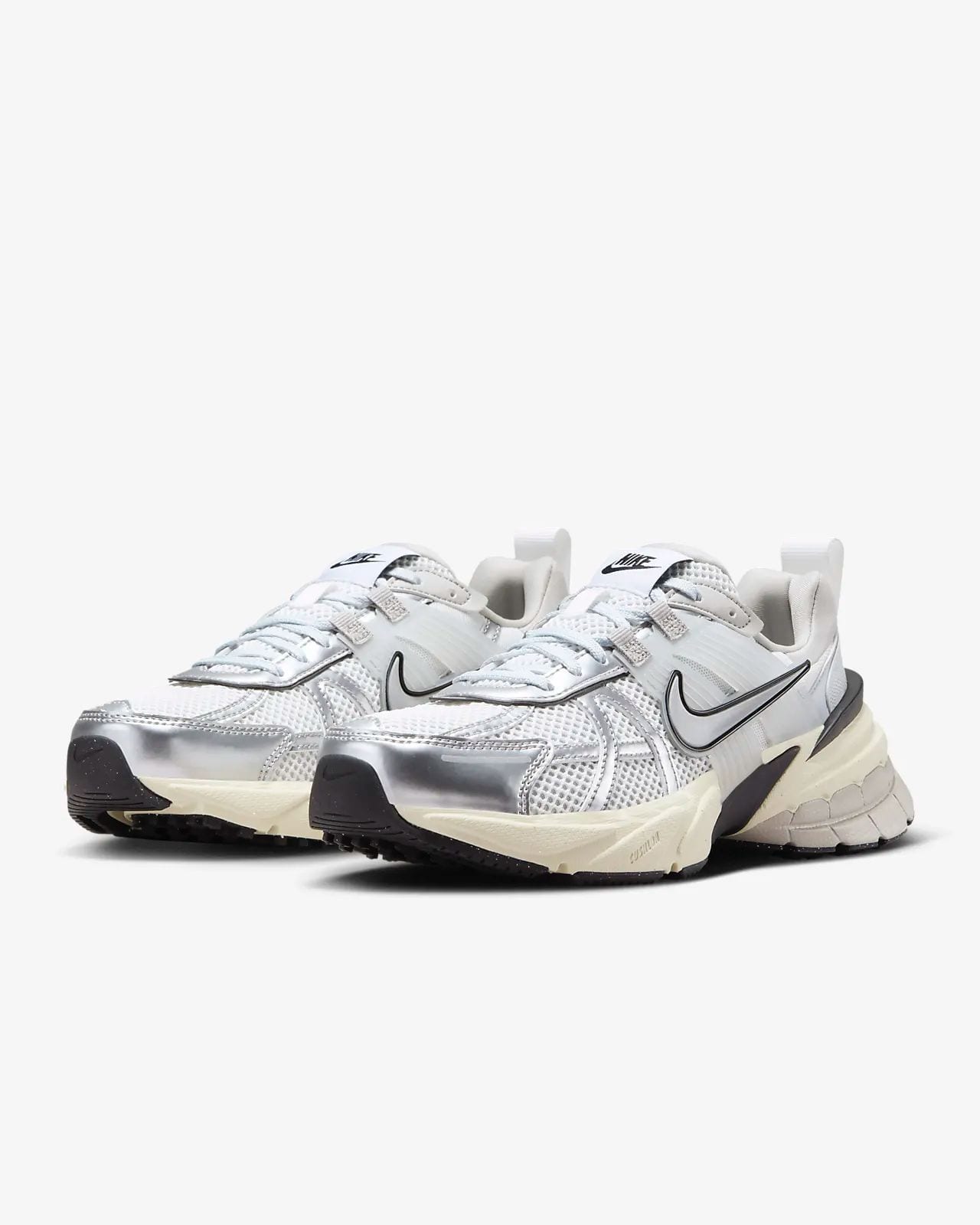 Nike V2K Run Runtekk Summit White Metallic