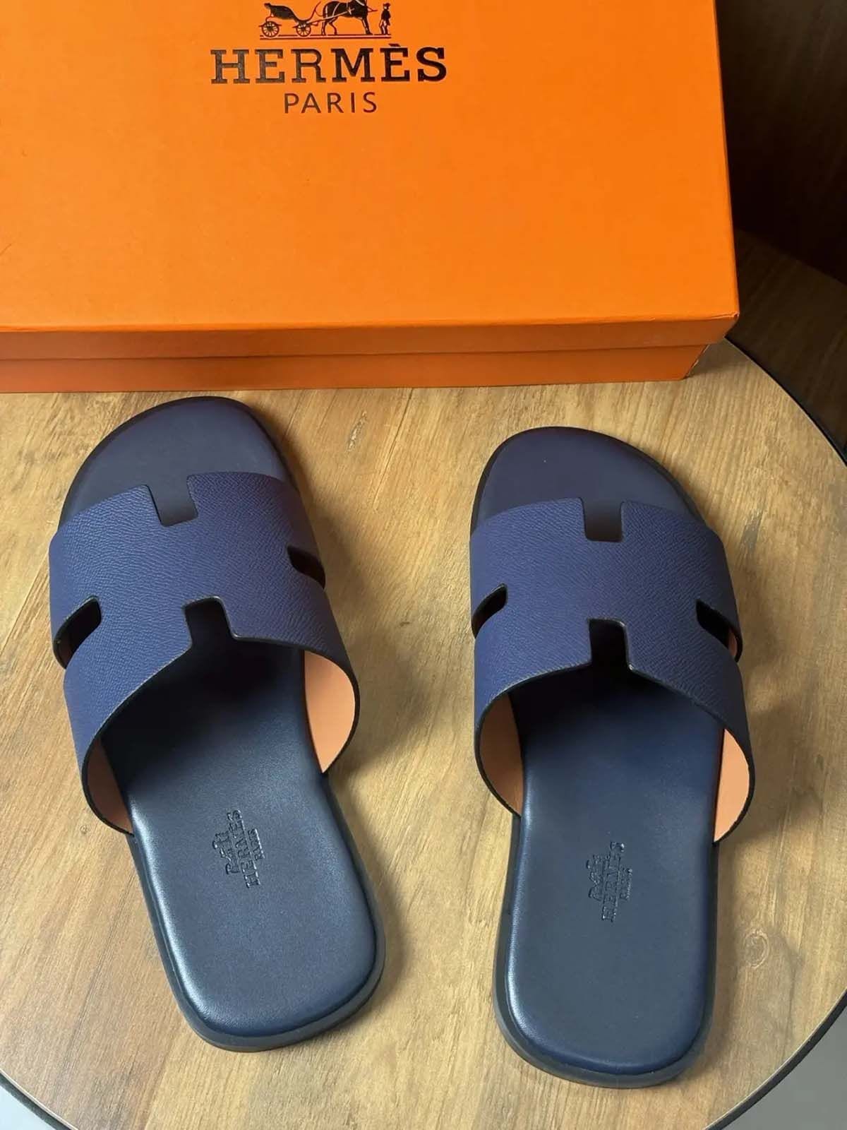 Hermes Шлепанцы из кожи Синий