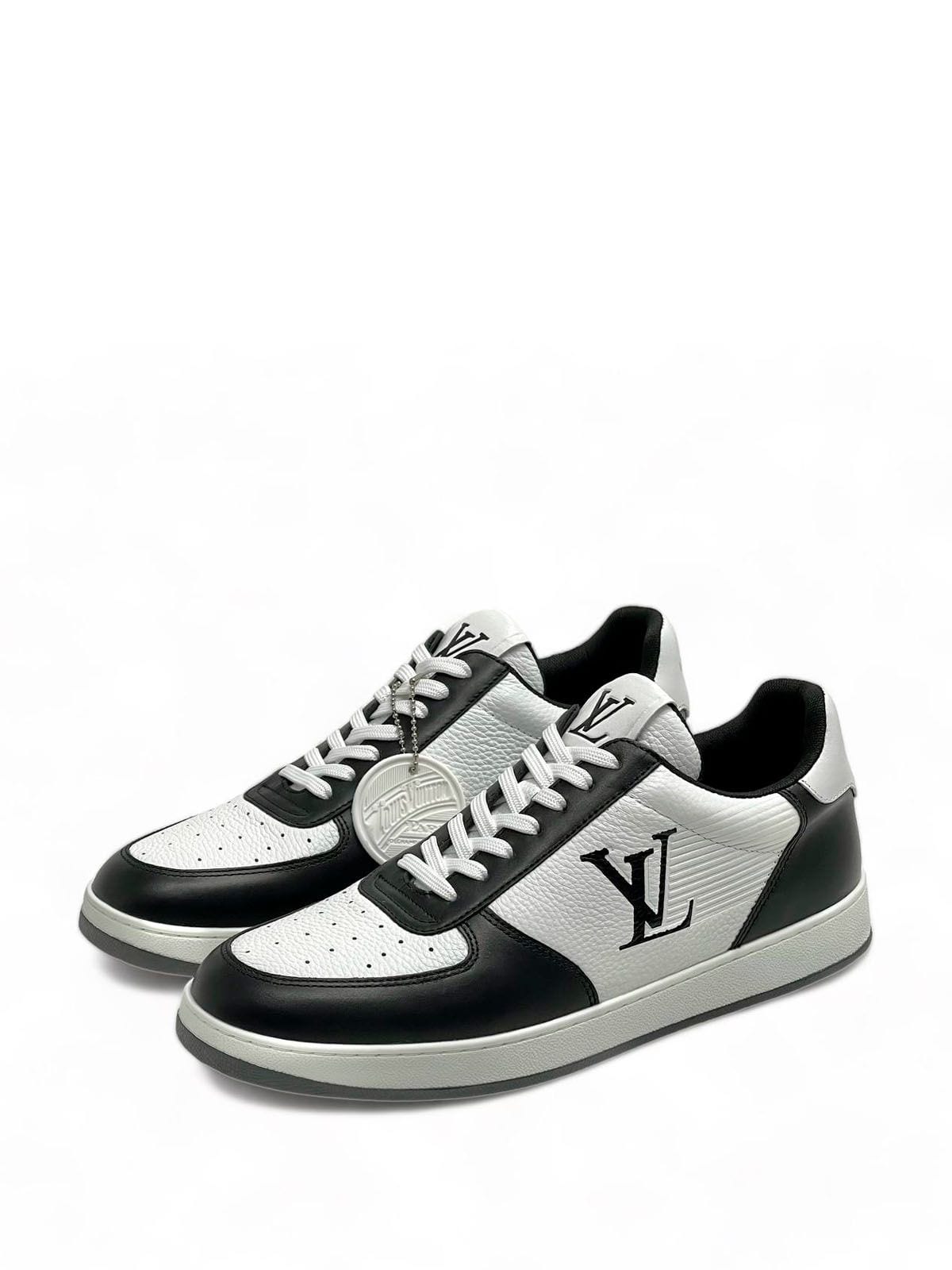 Louis Vuitton Кеды из кожи Черно-белый