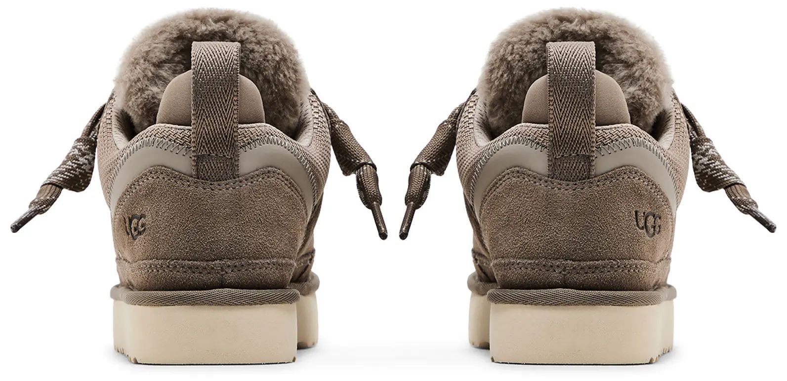 Lowmel Trainer Smoke Plume